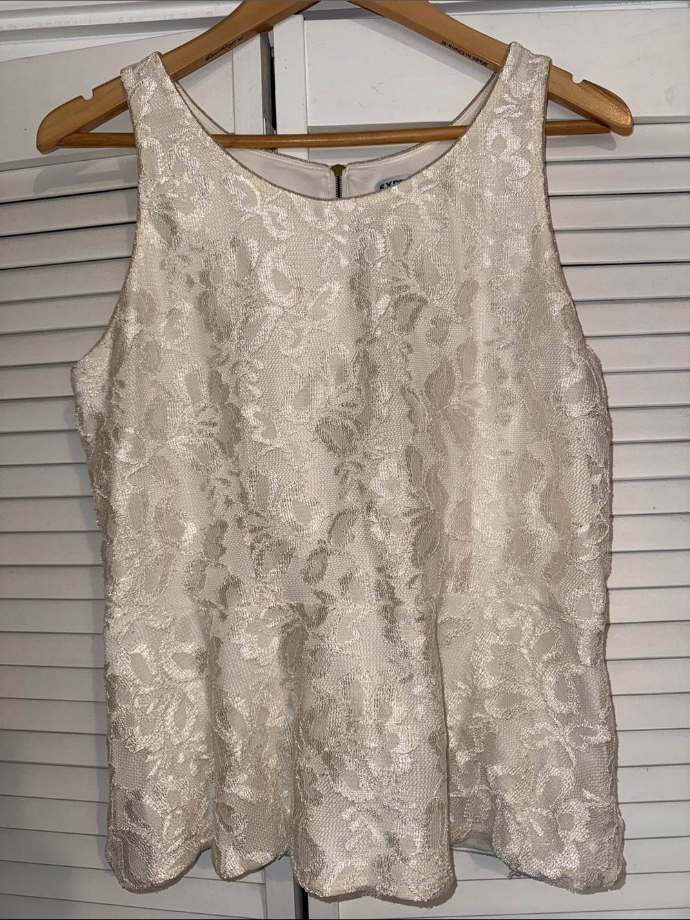 Express Ivory Lace Peplum Tank Top - L - Picture 3 of 6